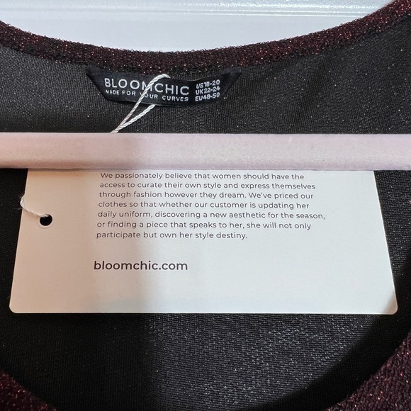 BloomChic Metallic Black/Red Dress, NWT, Size 18-20 - Picture 6 of 8